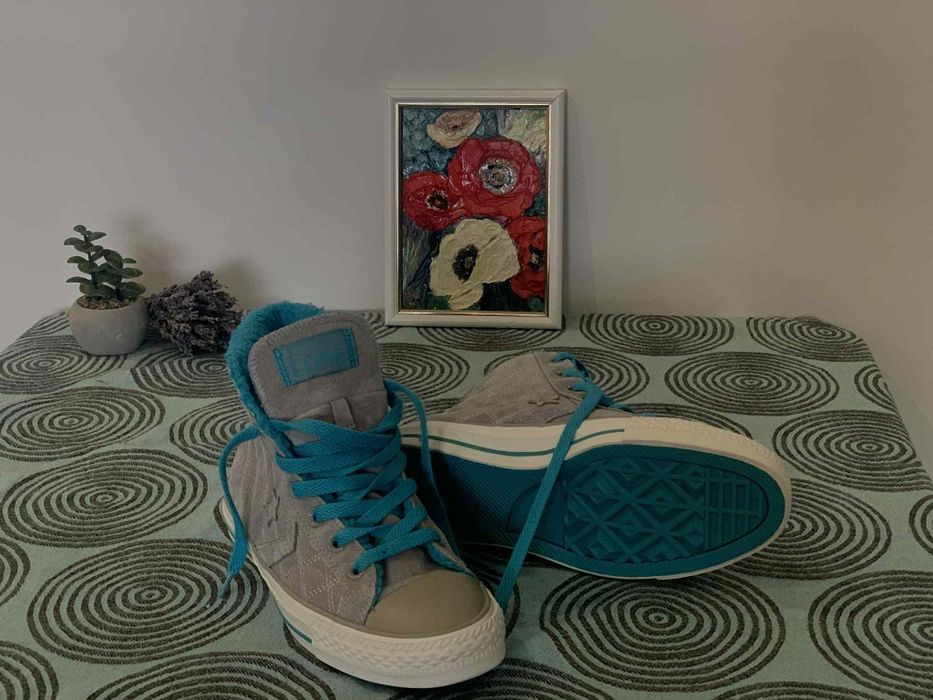 Страхотни боти Адидас и  Конвърс