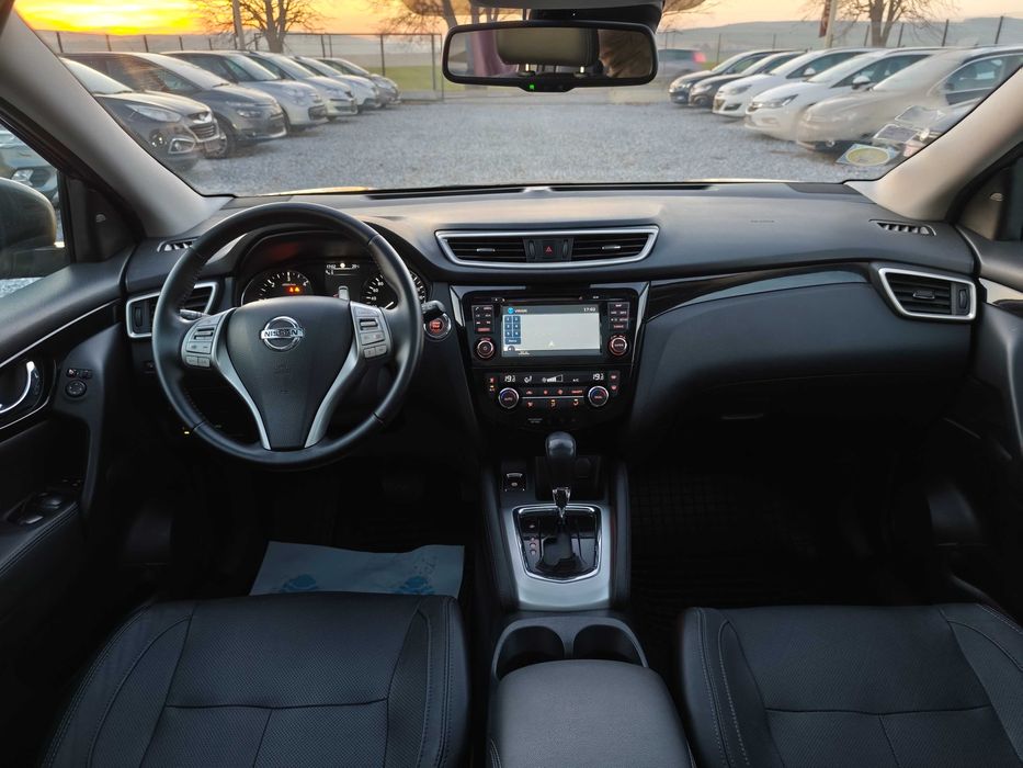 Nissan Qashqai Tekna 2015 1.6dci euro 6 automat