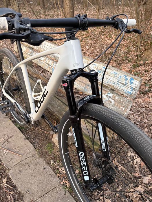 Cube Reaction C:62 карбоново колело