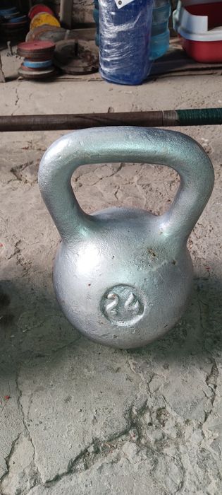 Продам гири, штангу