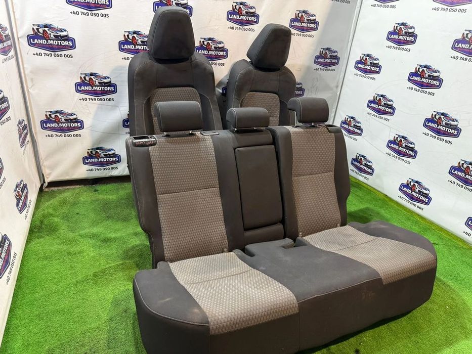 INTERIOR TEXTIL / SCAUNE + BANCHETE TOYOTA AURIS 1.2 BENZINA 2017 / HATCHBACK 5 USI 2013-2019