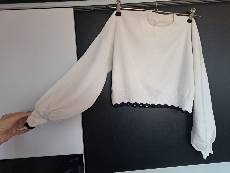 Дамски комплект в бяло