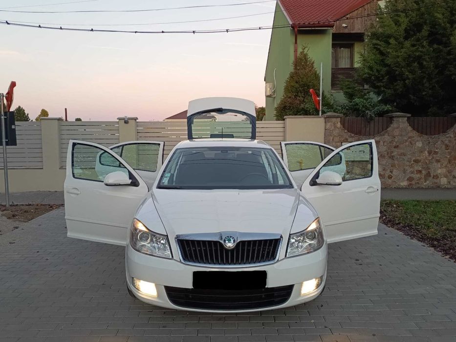 SKODA Octavia 2011 — imagine 2