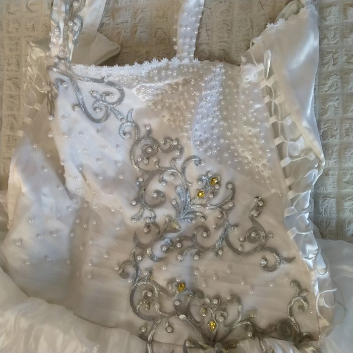 Прадаю свадебное платя или прокат