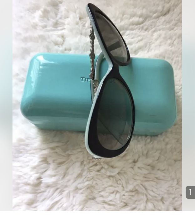 Продаю солнцезащитные очки