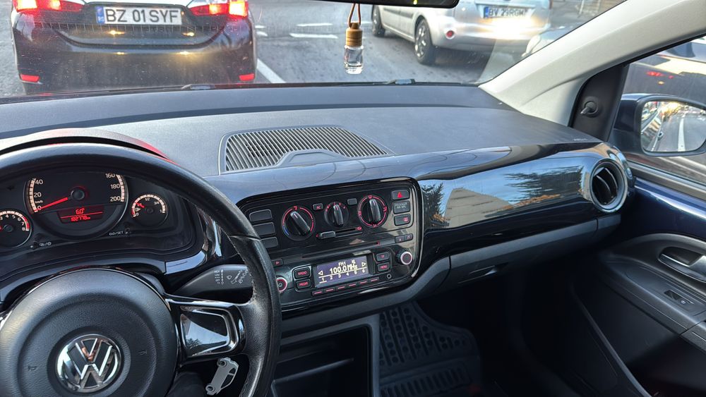 Auto de inchiriat cu gpl tazz glovo bolt