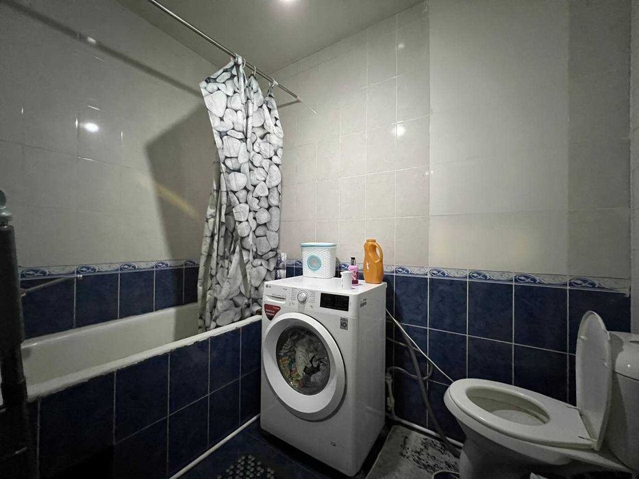 Продаётся 2/2/9, 60м2, около Паркентского рынка, м-в М.Риёзи