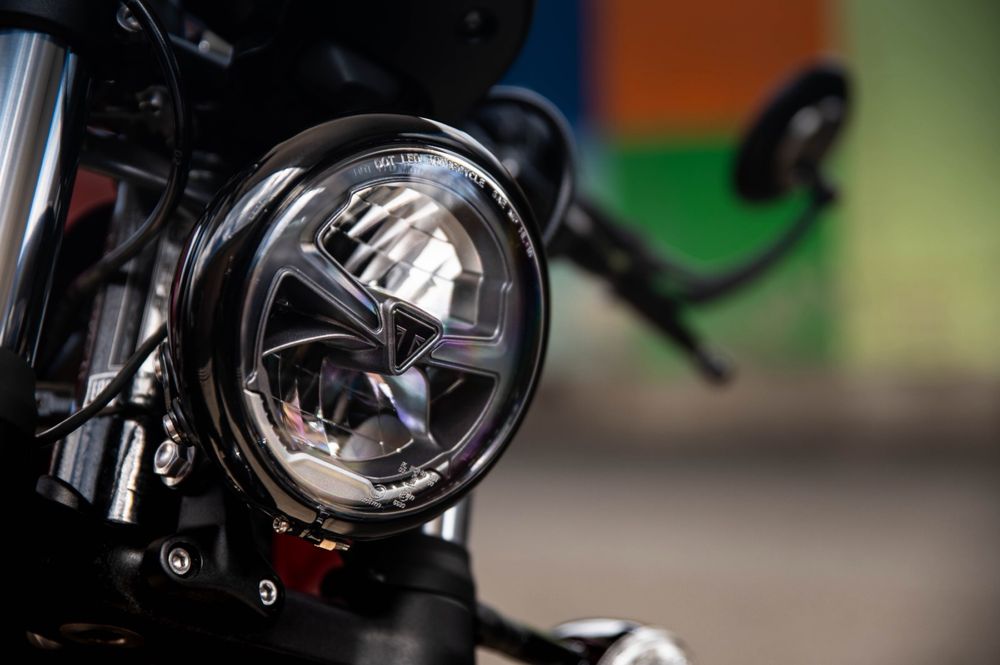 Triump Bonneville Bobber 2024