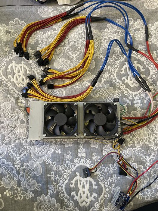 Серверный блок питания IBM DPS-2000W