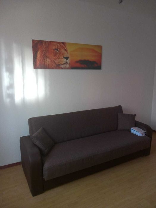 Închiriez garsoniera