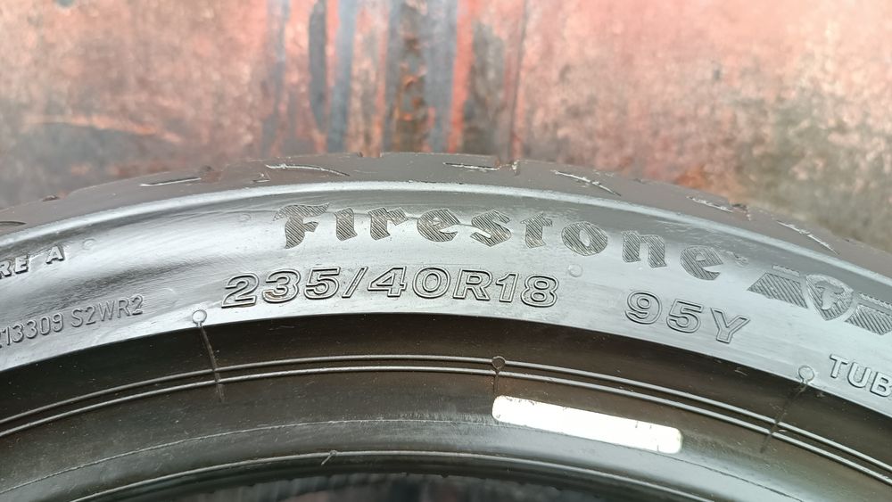235/40/18 Firestone Дот 2823