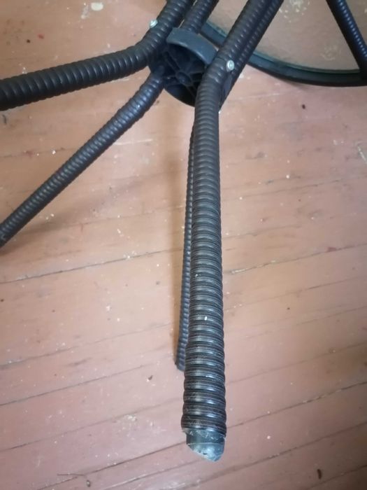 Кръгли и елипсовидни маси