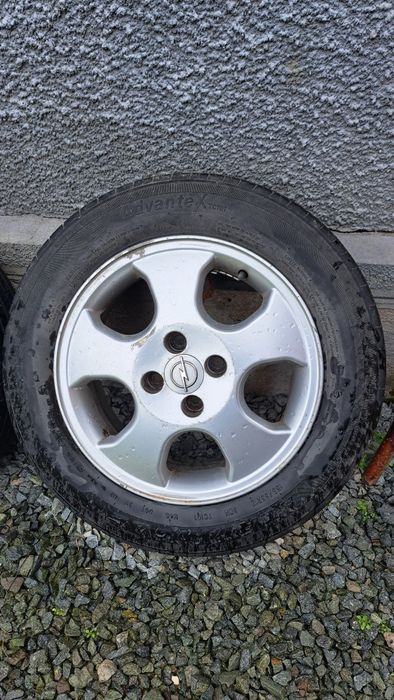 Jante OPEL aliaj aluminiu anvelope/cauciuc 185 65 R15 88H