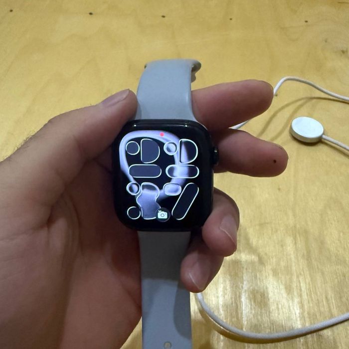 Apple watch 350$