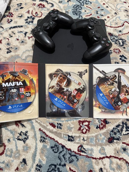 Продается Ps4(play station4)