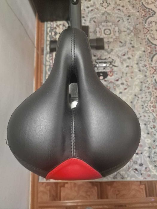 Велотренажёр в отличном состоянии