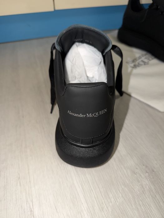 Alexander McQueen Oversized Black