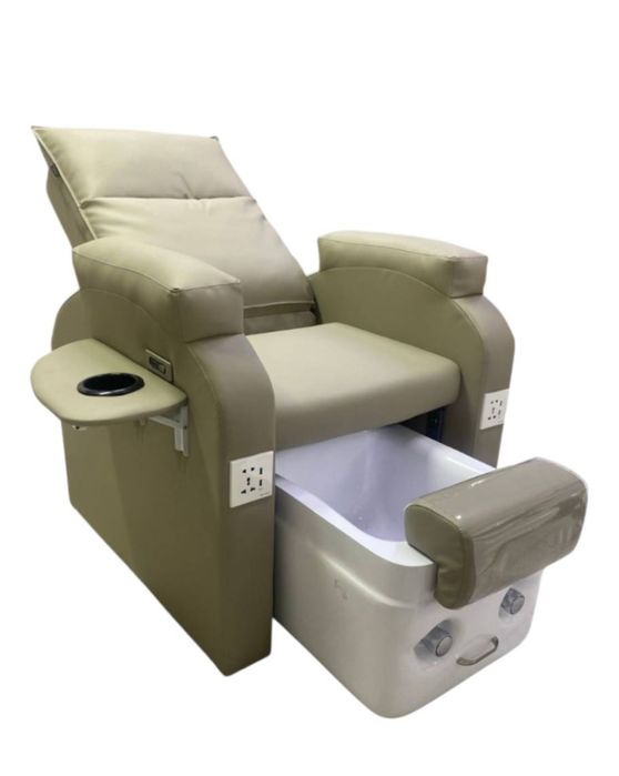 Кресло для студии ногтевого сервиса