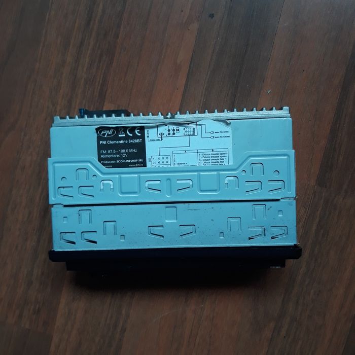Vând player auto PNI Clementine (MP3)