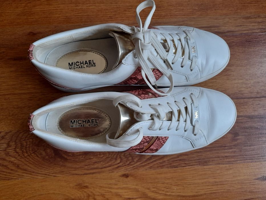 MICHAEL KORS дамски обувки 38 номер.