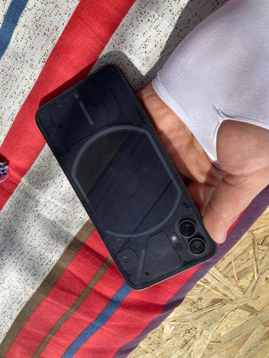 Nothing phone 1 продается