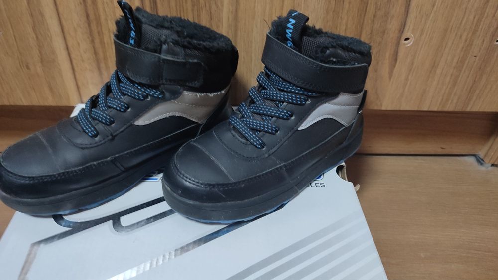 Зимни гумени ботуши размер 30/31 и зимни топли боти р-р 30 - 2 чифта