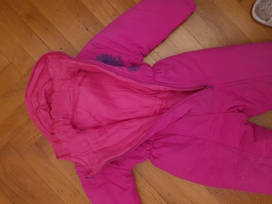 Космонавт със снежен човек, космонавт Joral