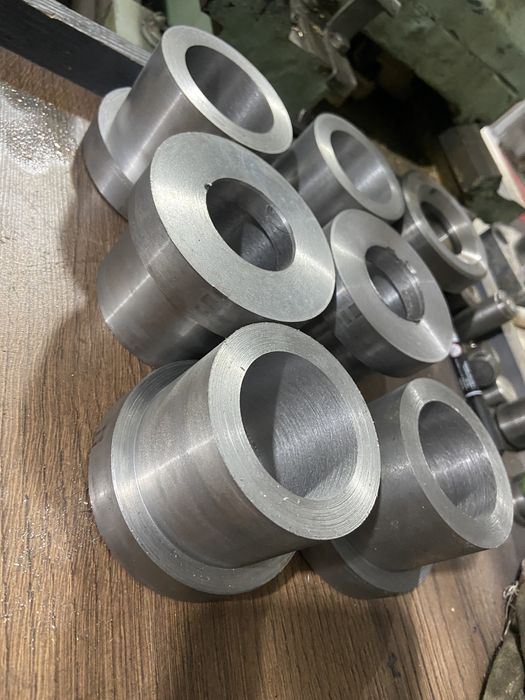 Токарь Бронза Втулки