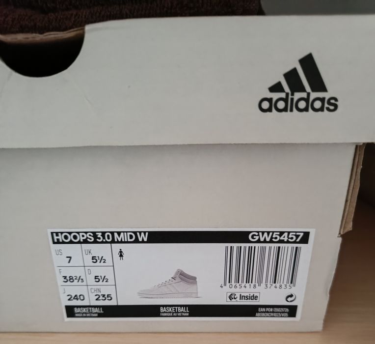 Cниkъpcu adidas 38,5