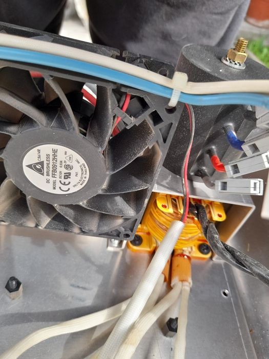 Инвертор, соларен за части