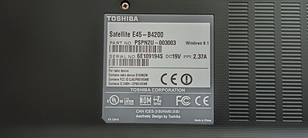 Laptop toshiba i5 pentru piese