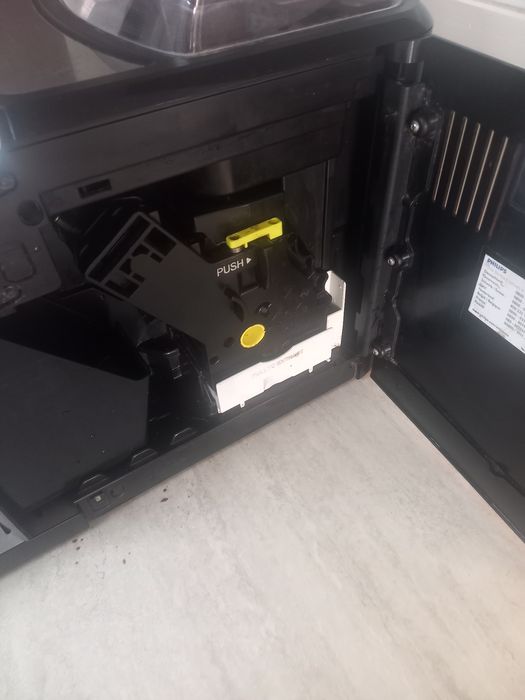 Espressor automat philips  intella