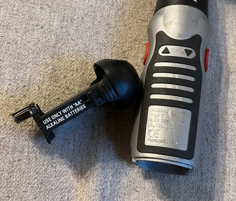 Surubelnita electrica Black&Decker KC9069, 6V, functionala pe baterii