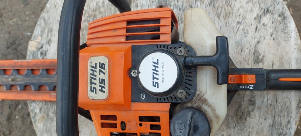 Vând stihl pentru gard viu
