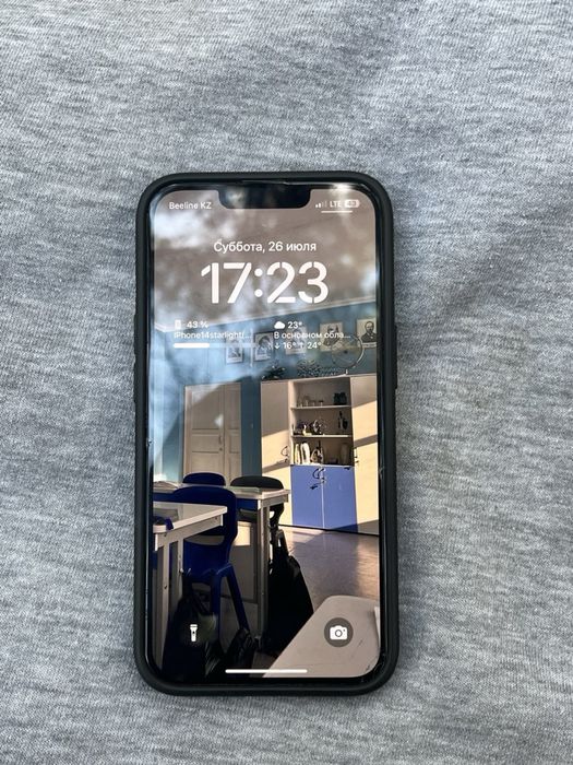 Продам IPhone 14 128гб белый