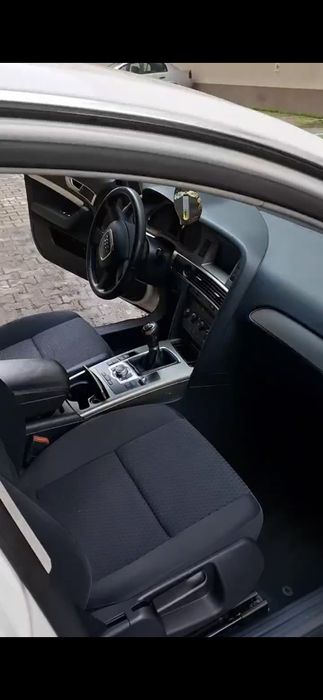 Curățări interioare Profesionale (Degailing)