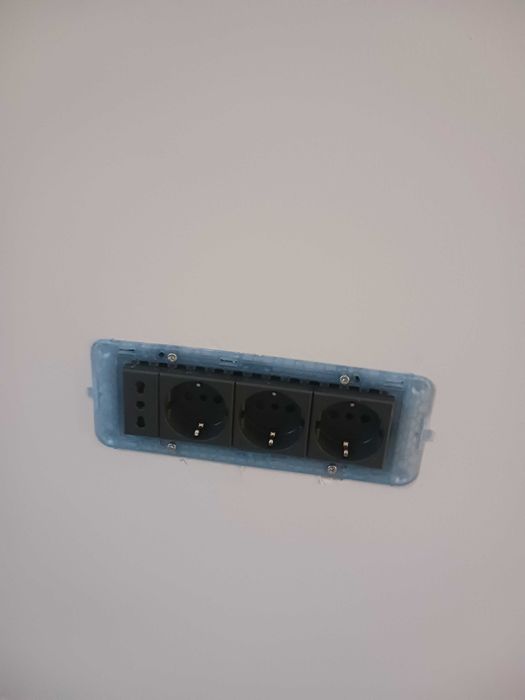 Electrician Calificat