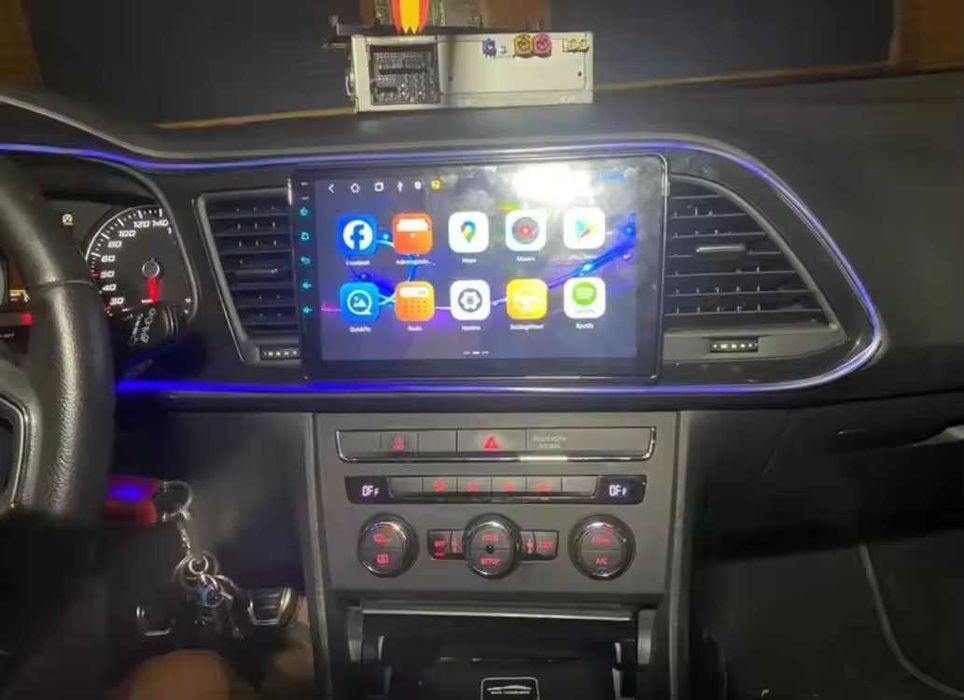 Navigatie android Seat Leon 3 CarPlay AndroidAuto GPS USB camera