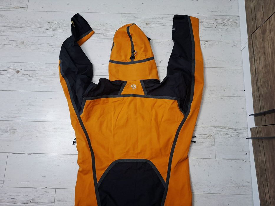 Montain Hard Wear Softshell-Ориг.яке
