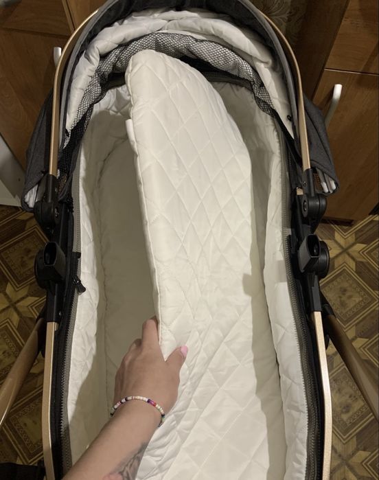 Коляска лето-зима.