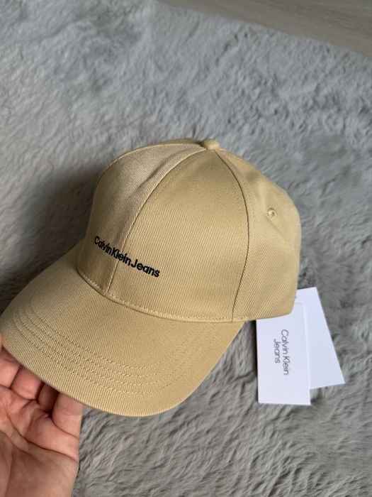 Calvin Klein Jeans Embr cap sapca unisex culoare bej cu logo inscriptionat marime Os noua originala