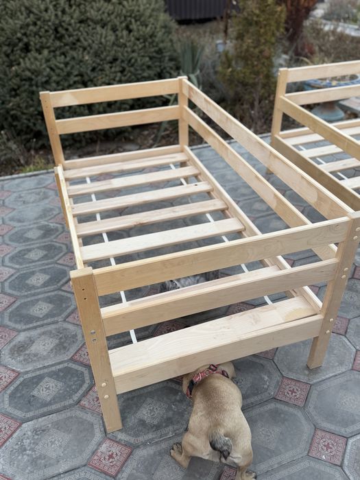 Кровать детская с матрасом