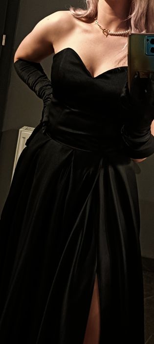 Rochie neagra eleganta