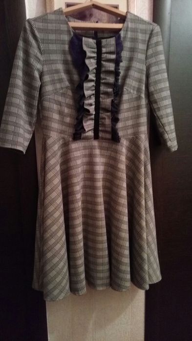 Платье шикарное,красивое