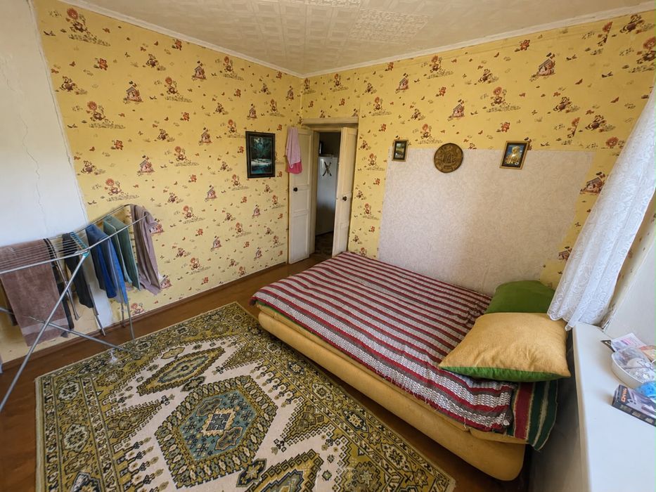 Дом в поселке ботакара