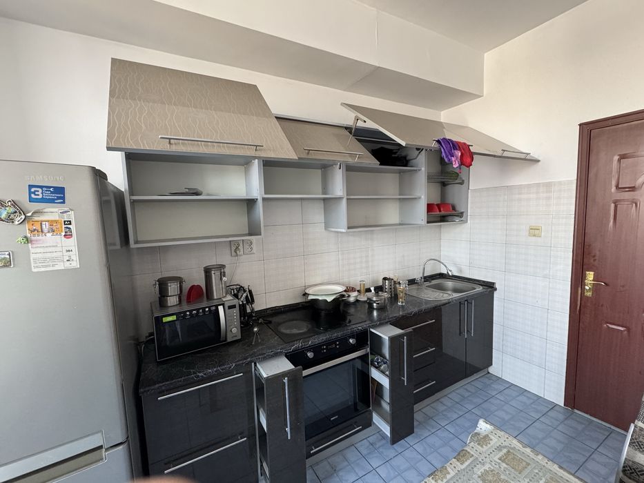 Кухонная гарнитура