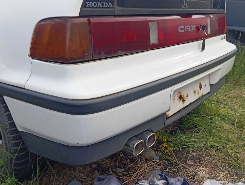 Продавам части за Honda CRX втора генерация 1989 на части с d16.