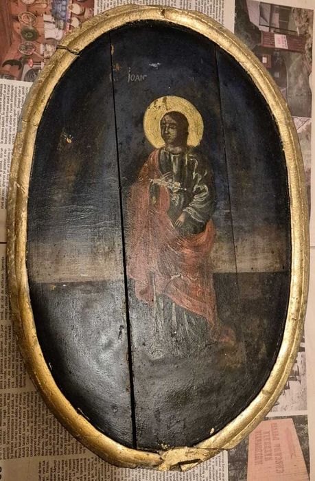 Icoana pictata pe lemn