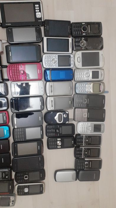 Telefoane cu taste Nokia