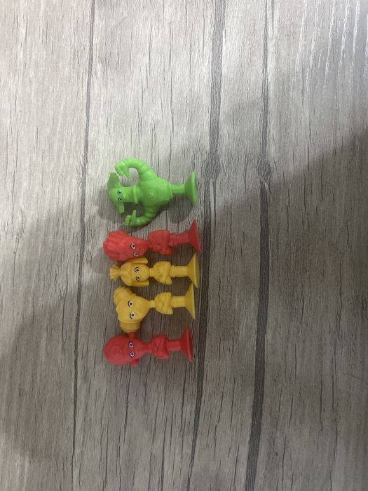 Продам фигурки фиксики